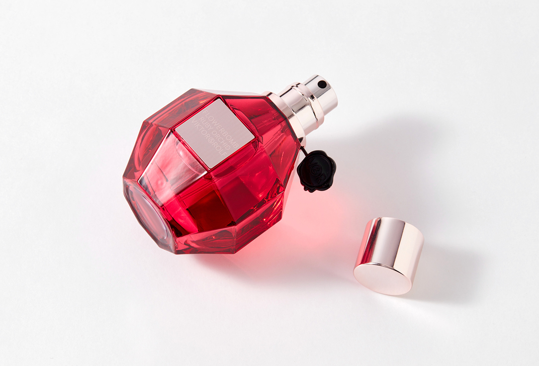 فيكتور آند رولف ماء عطر فلاوربومب روبي أوركيد 100 مل فيكتور آند رولف ماء عطر فلاوربومب روبي أوركيد
