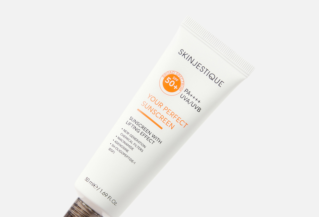 Skinjestique Sunscreen with lifting effect SPF50+ PA++++ Your perfect sunscreen