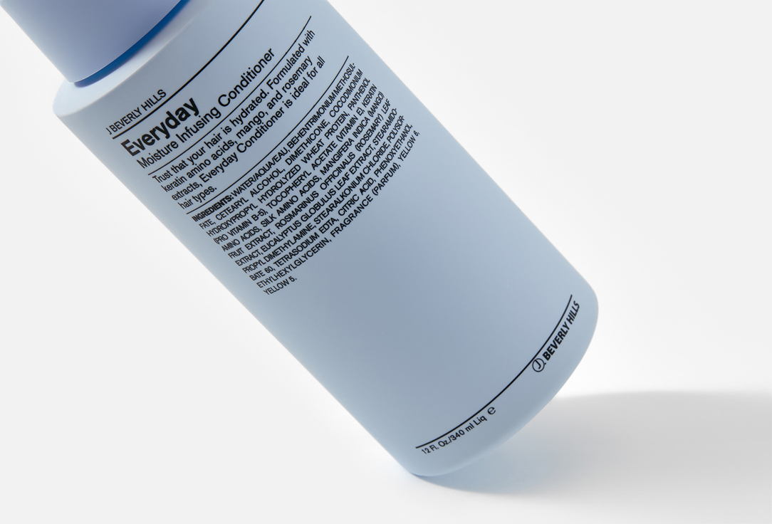 J BEVERLY HILLS Moisture infusing hair conditioner Blue everyday