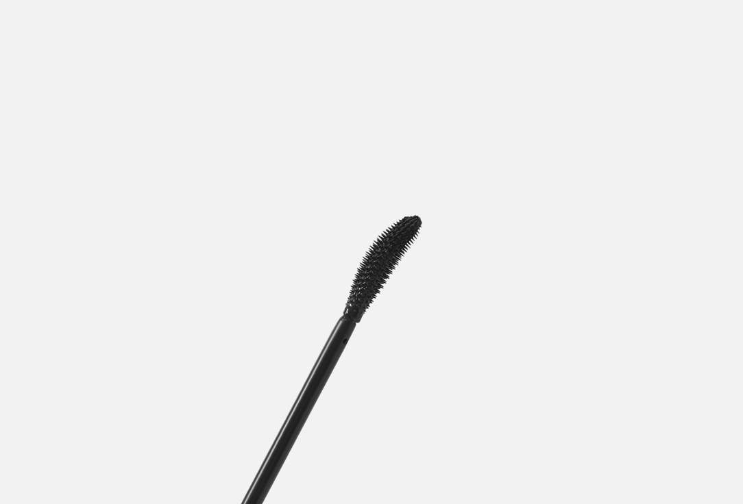 Vivienne Sabo Mascara curling and volumizing effect Moore Moore