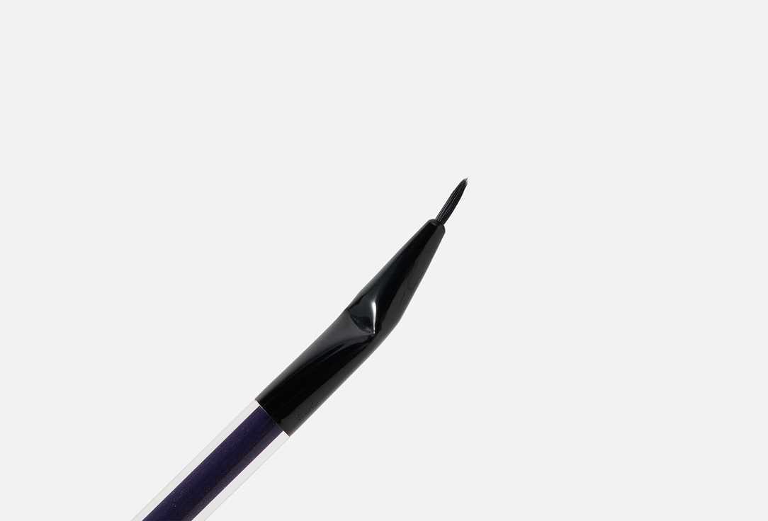 Kevyn Aucoin Makeup Brush Angled Eyeliner Brush 1 pcs Kevyn Aucoin Makeup Brush Angled Eyeliner Brush