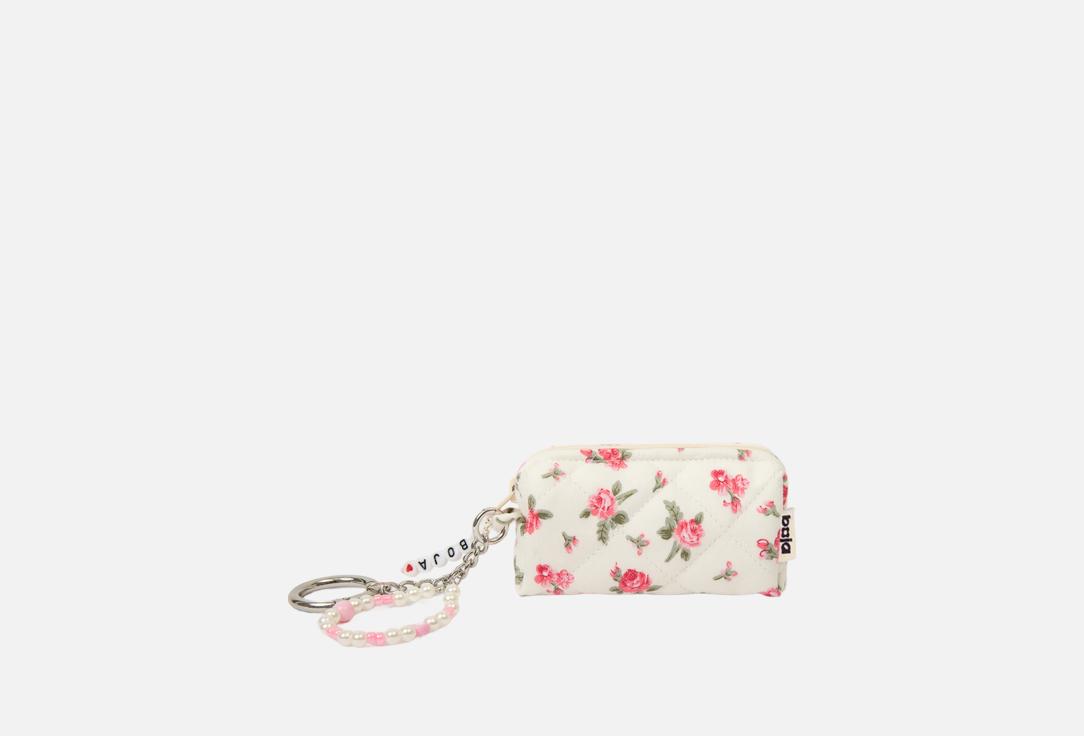 boja Cosmetic bag with chain Vanilla Marshmallow
