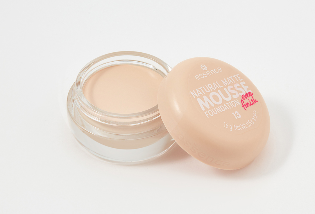 essence Foundation NATURAL MATTE MOUSSE