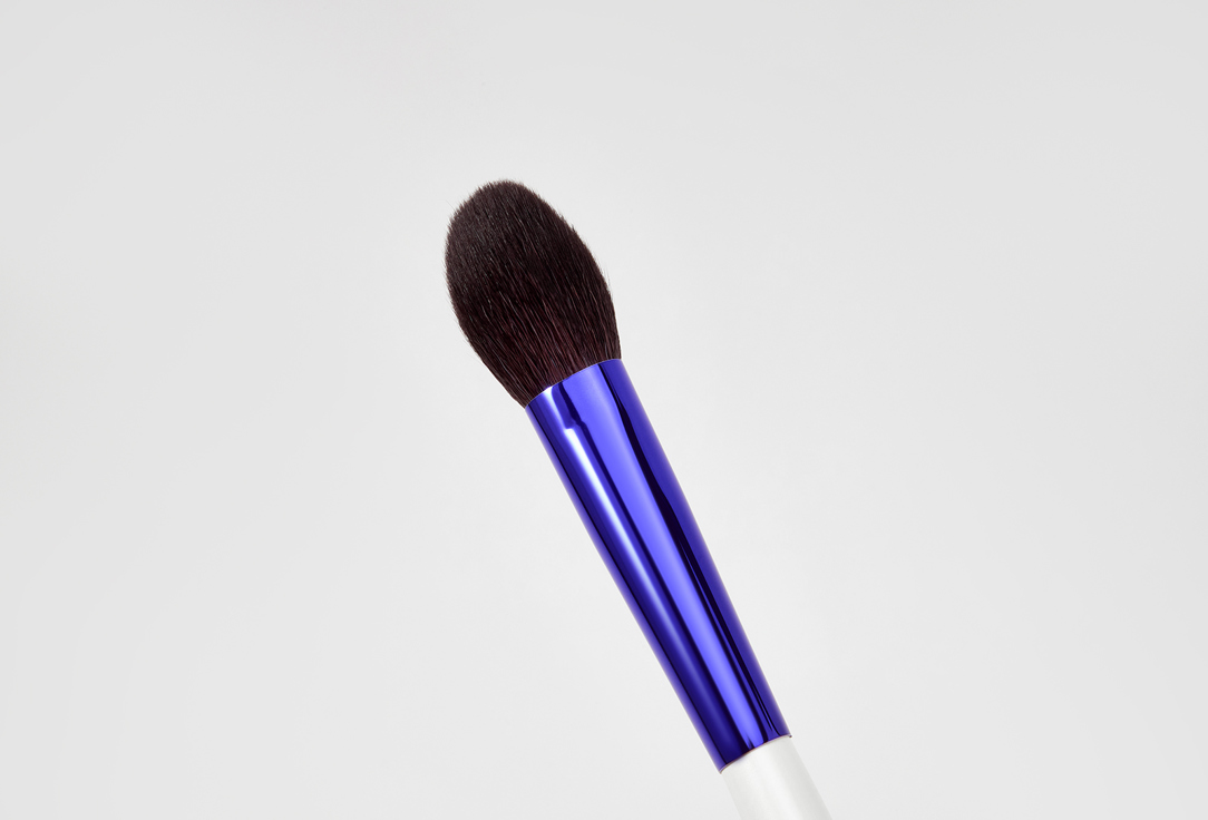 Manly PRO Medium Flat Fluffy Blush Brush K6