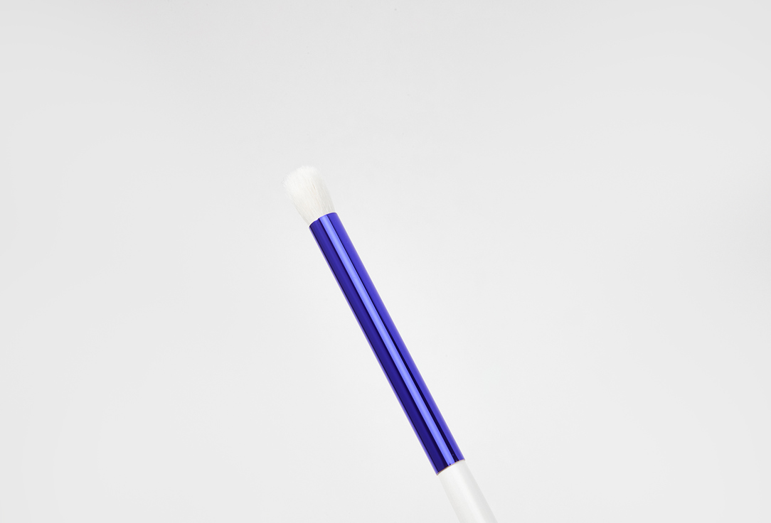 Manly PRO Round Eyeshadow Blending Brush K35