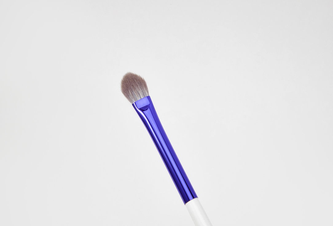 Manly PRO Small Flat Eyeshadow & Concealer Brush K59