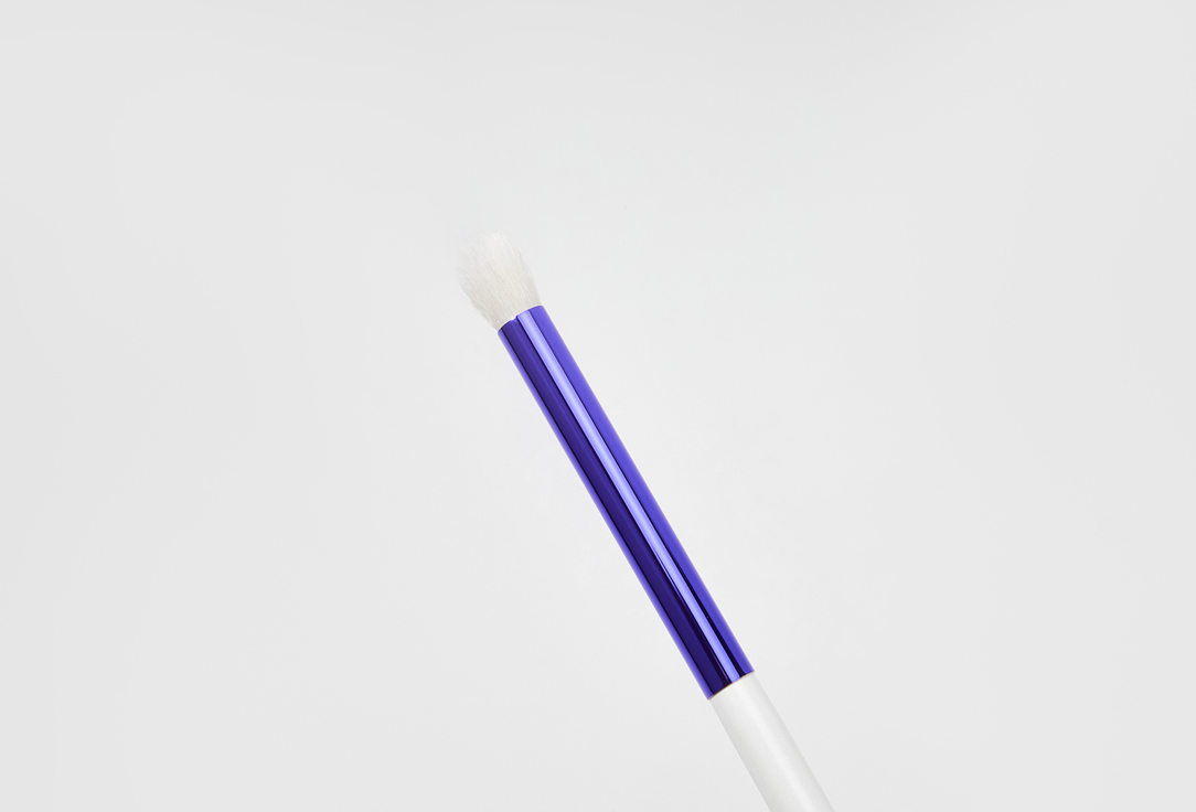 Manly PRO Small Round Fluffy Eyeshadow Brush K95