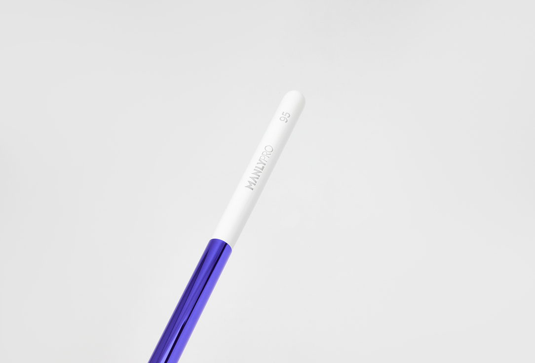 Manly PRO Small Round Fluffy Eyeshadow Brush K95