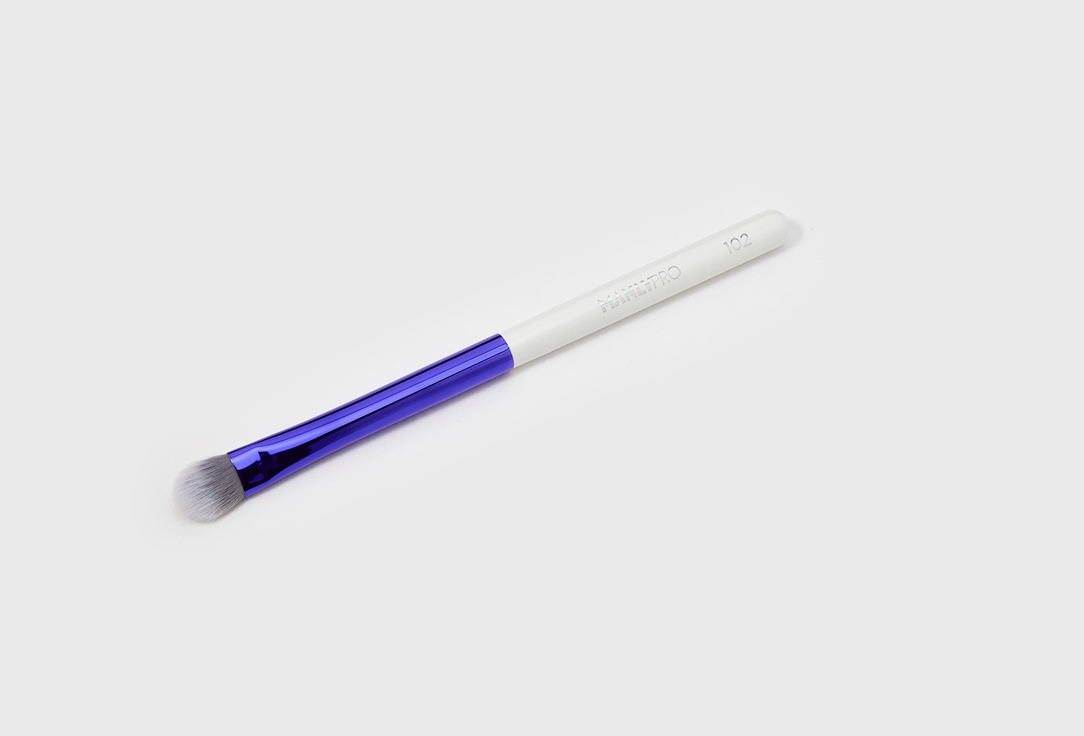 Manly PRO Small Flat Dense Eyeshadow, Concealer & Blending Brush K102