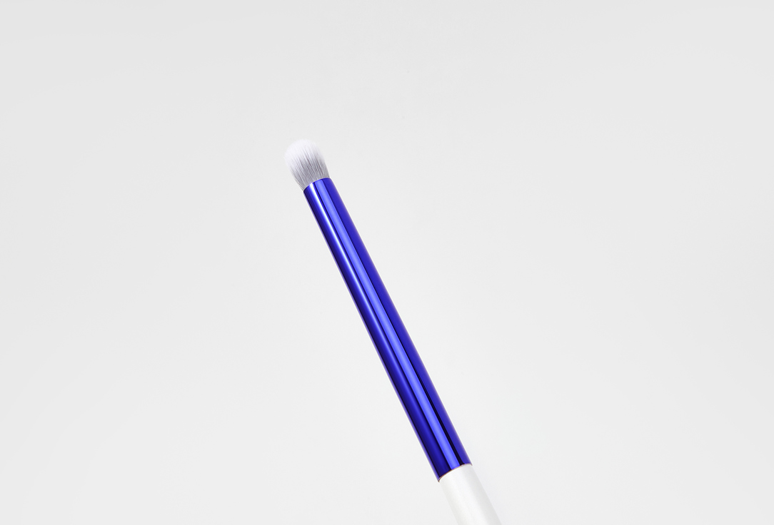Manly PRO Brush for Blending Cream Textures & Pencils K126