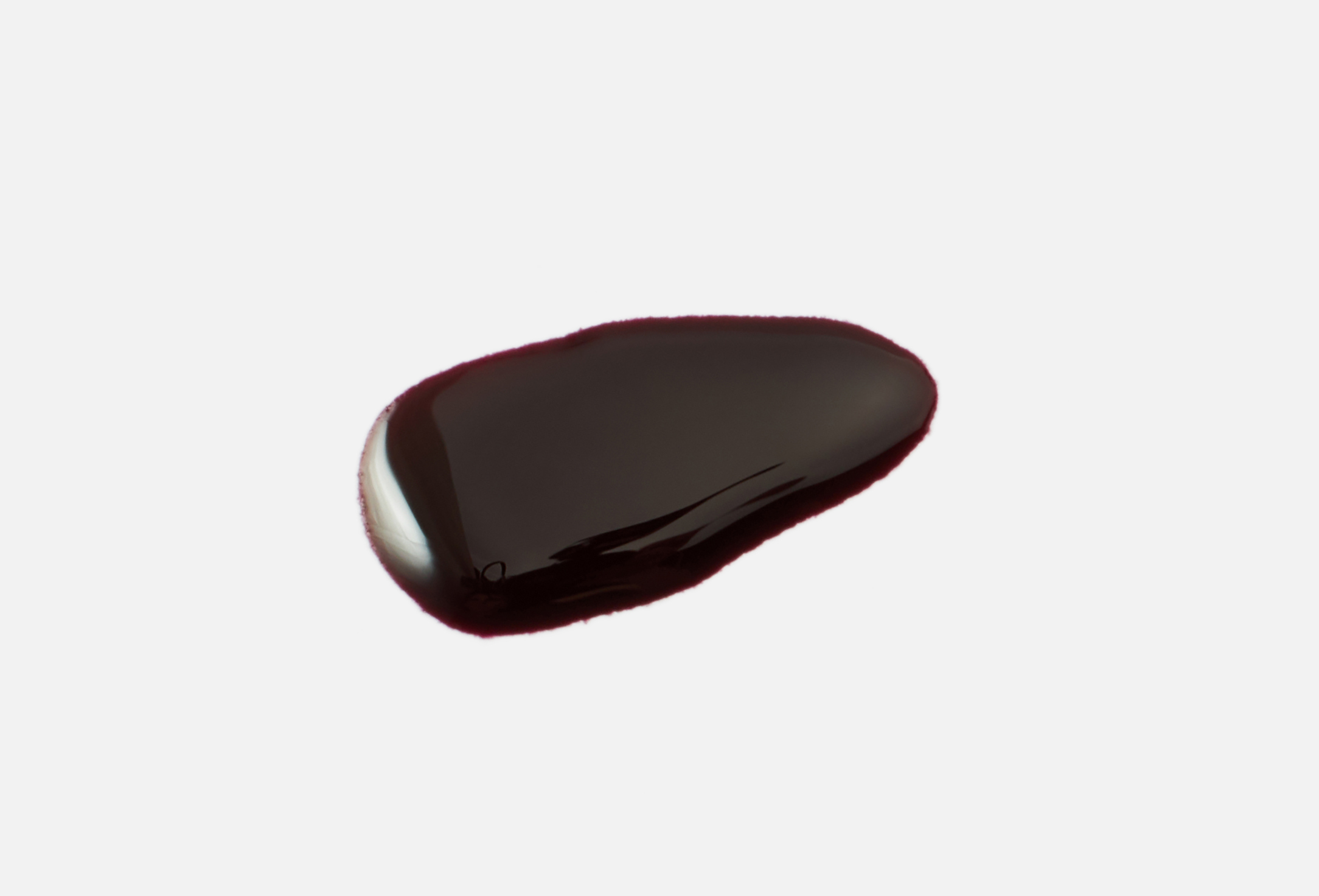 essence Glossy, fast-drying gel-effect nail polish Gel Nail Colour