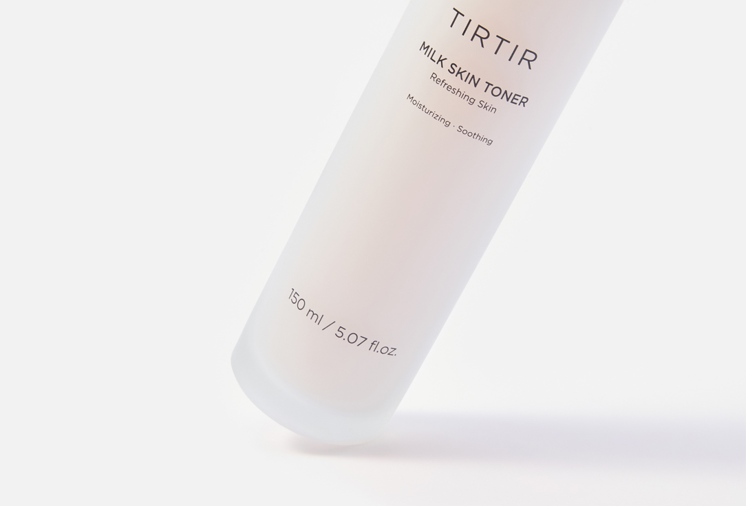 TIRTIR Hydrating & brightening facial toner Milk Skin Toner