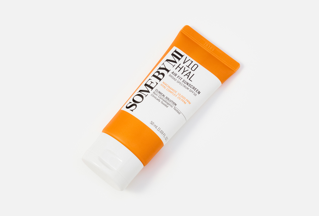 SOME BY MI Light Sunscreen SPF50+ V10 hyal