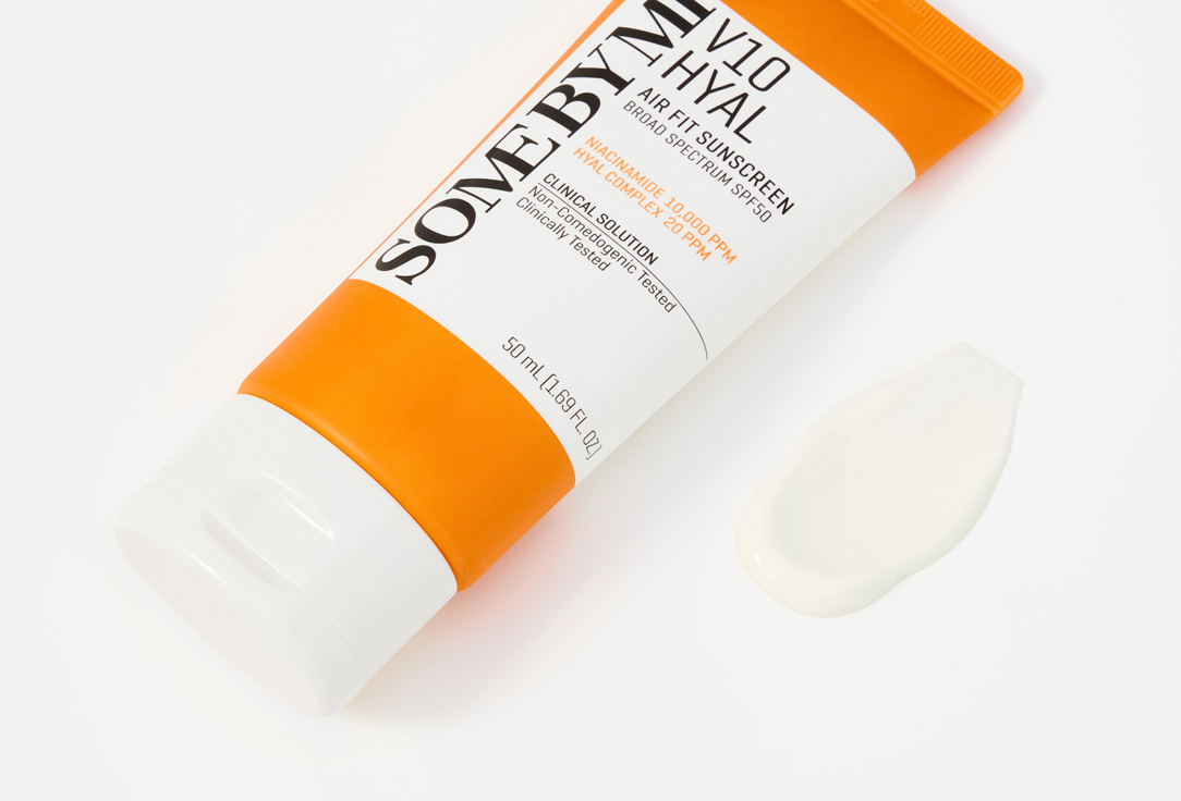 SOME BY MI Light Sunscreen SPF50+ V10 hyal