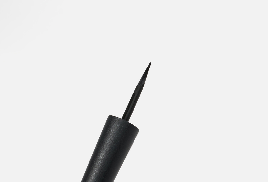 MILANI Waterproof Liquid Eyeliner Stay Put 150, Black 1.1 ml MILANI Waterproof Liquid Eyeliner Stay Put