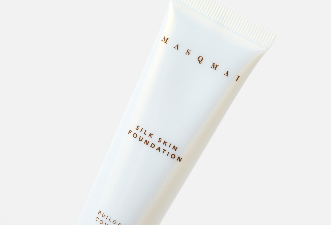 MASQMAI Lightweight Liquid Foundation Silk Skin Light tan 30 ml MASQMAI Lightweight Liquid Foundation Silk Skin