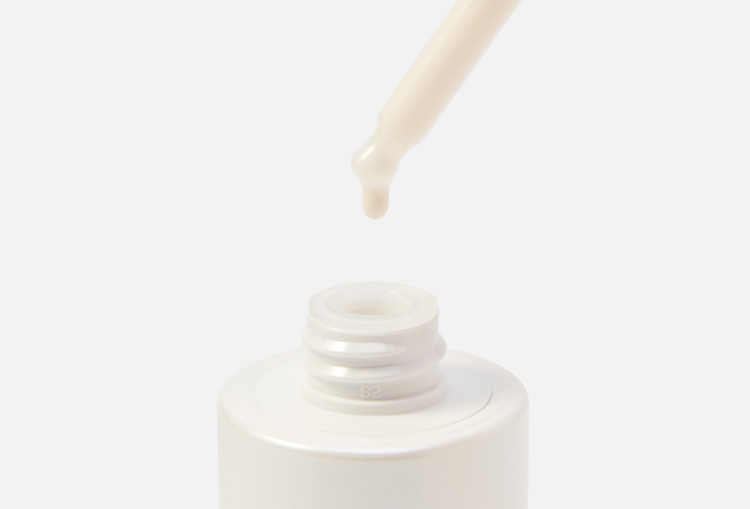 TIRTIR Hydrating & nourishing face serum Ceramic milk ampoule