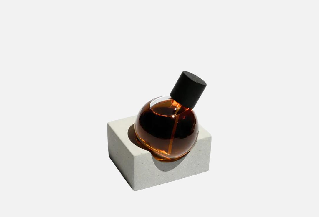 PHOTO-GENICS + CO Extrait de parfum No.7 Resin 100 ml PHOTO-GENICS + CO Extrait de parfum No.7 Resin