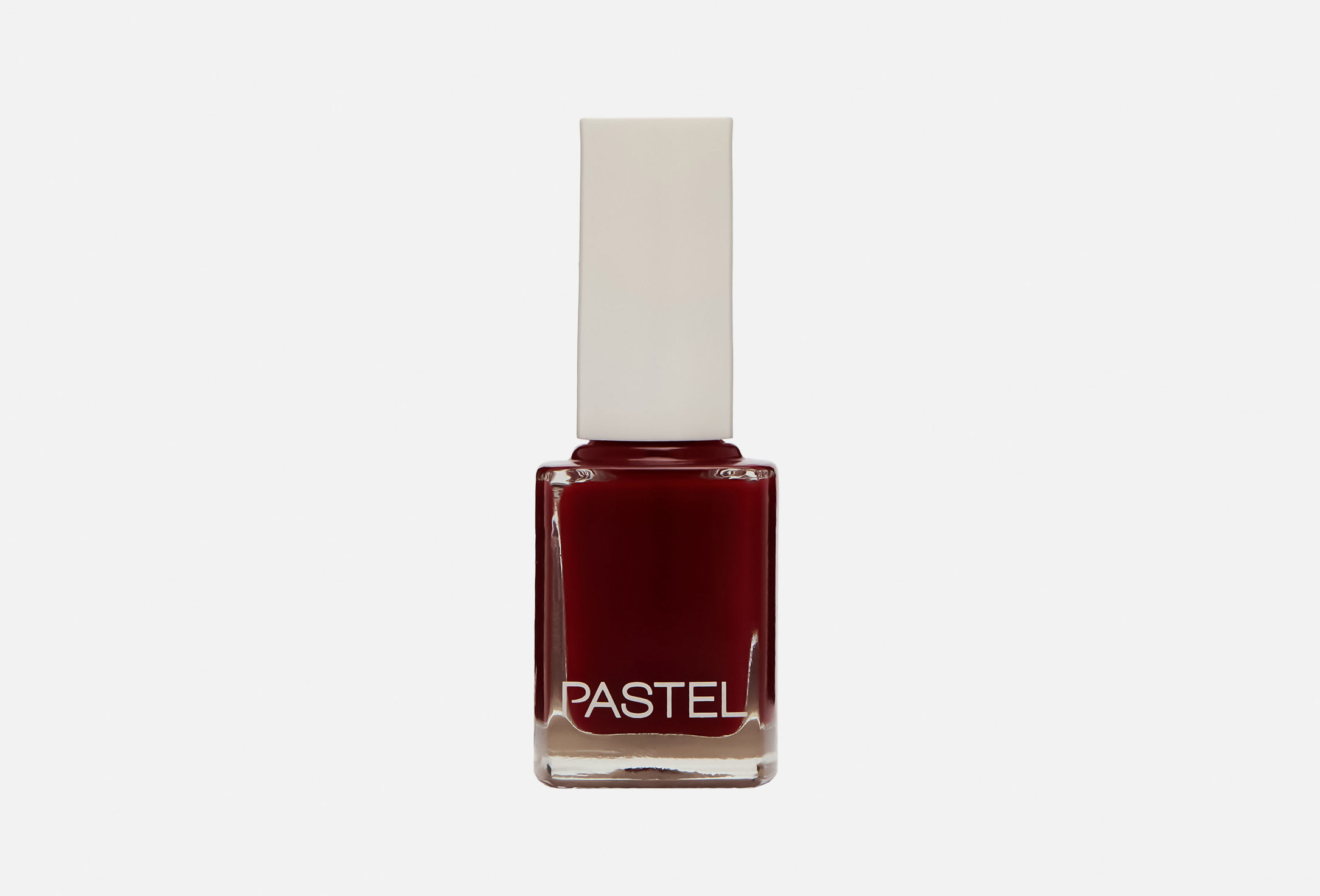 Nail Polish  13 33, Wild red
