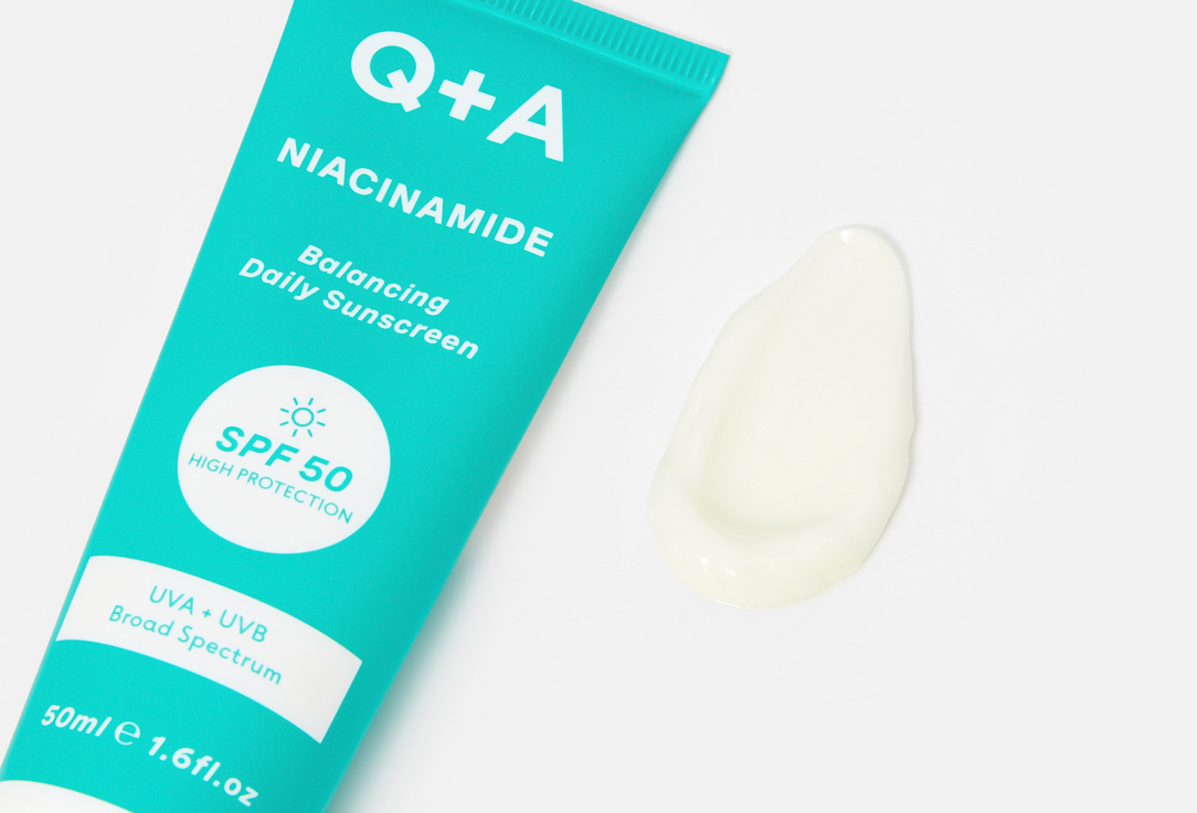 Q+A Lightweight gel-cream sunscreen SPF50 Niacinamide