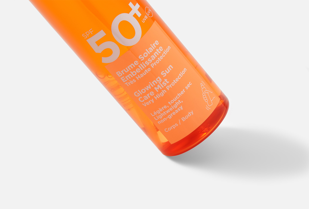 Clarins Body Spray SPF50+ Glowing Sun Care Mist 150 ml Clarins Body Spray SPF50+ Glowing Sun Care Mist