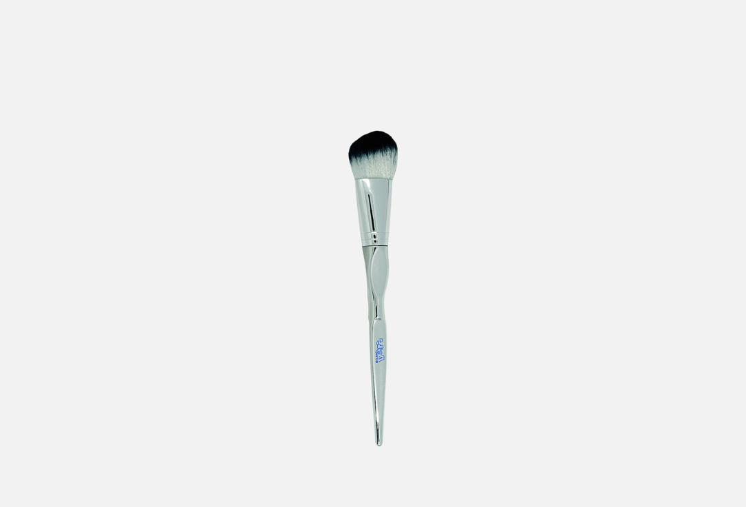 Vera Milano Blush Brush Angled