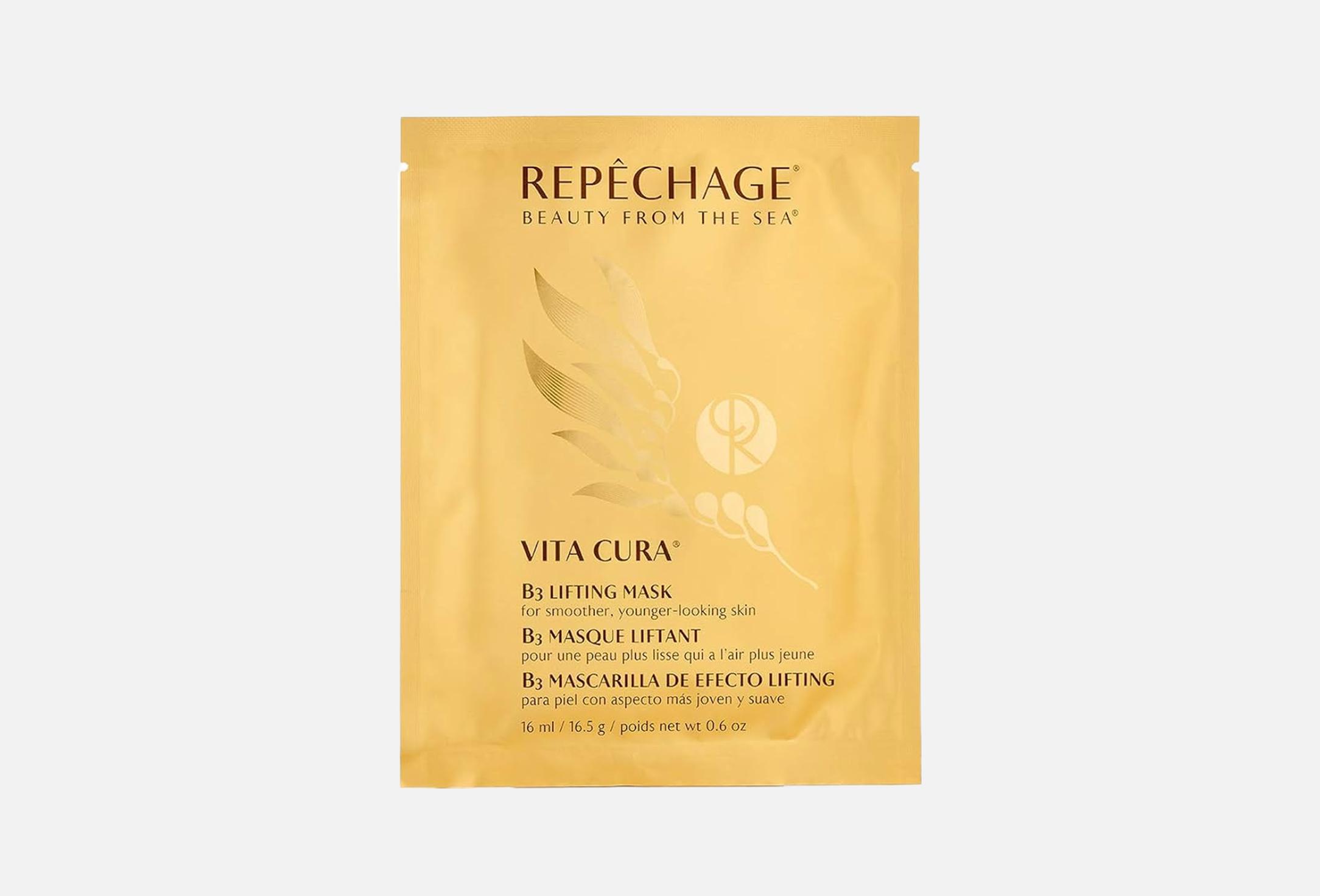 VITA CURA B3  1 Water/Aqua/Eau, Niacinamide, Glycerin, Propanediol, Laminaria Digitata Extract, Ascophyllum Nodosum Extract, Sodium Hyaluronate, Aloe Barbadensis Leaf Juice, Allantoin, Tocopheryl Acetate, C