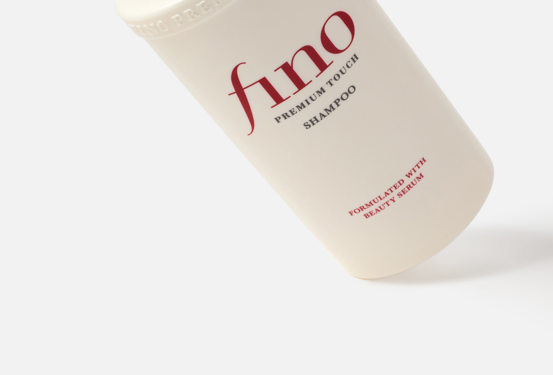 FINO Moisturising shampoo for dry, damaged hair Premium Touch