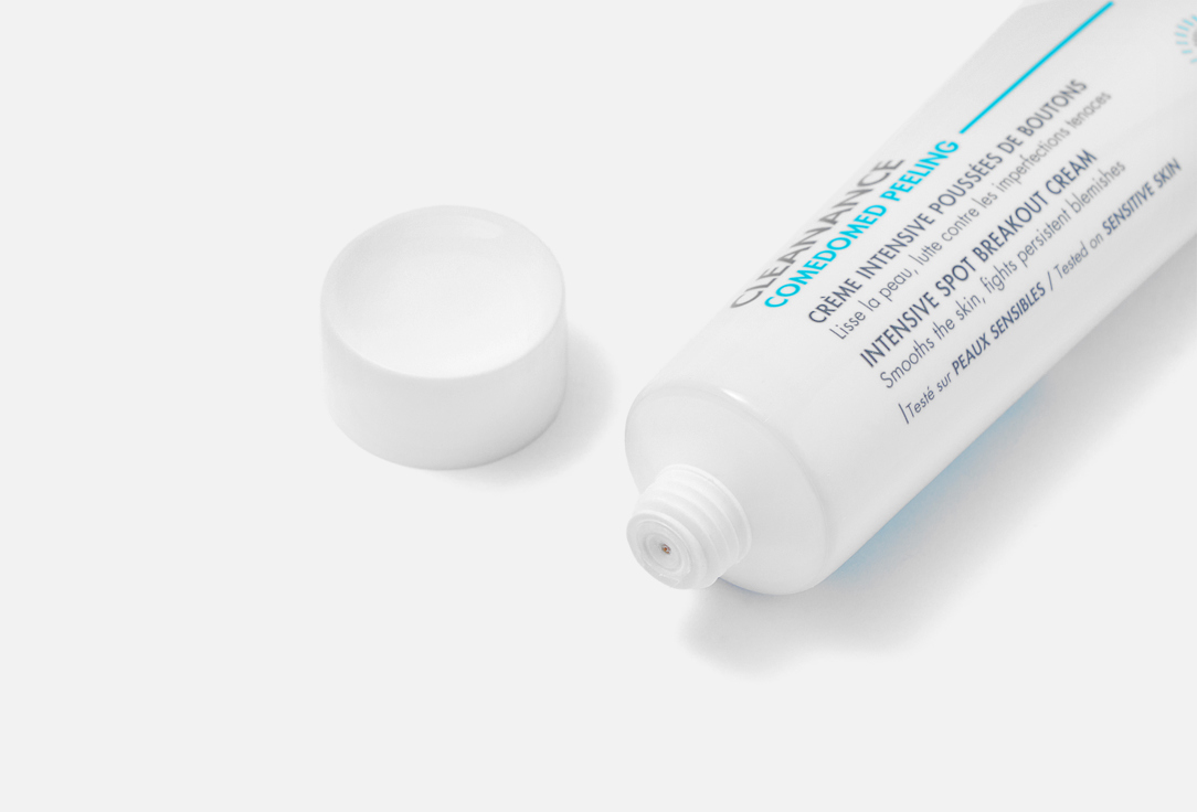 EAU THERMALE AVENE Acne Spot Treatment Cream Cleanance Comedomed Peeling 40 ml EAU THERMALE AVENE Acne Spot Treatment Cream Cleanance Comedomed Peeling