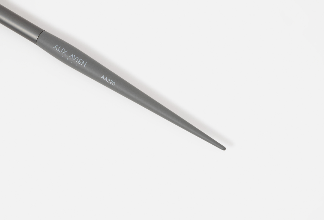ALIX AVIEN Makeup Brush Dome Blending Brush