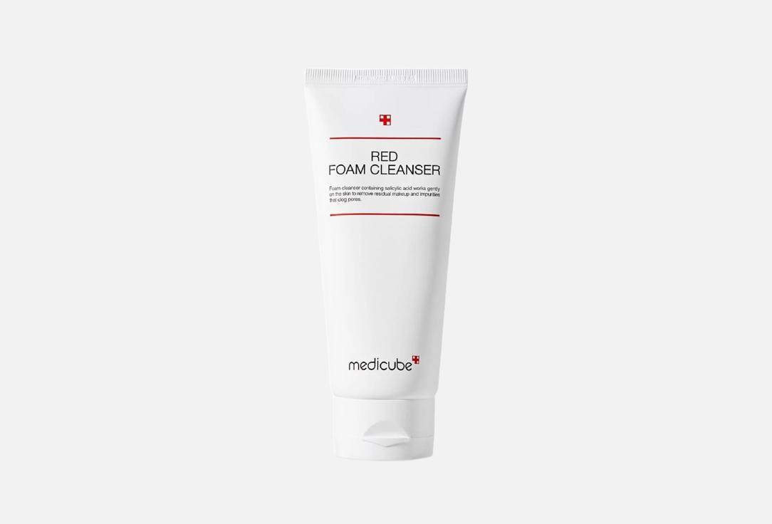 Medicube Moisturizing Cleansing Foam Red Foam Cleanser