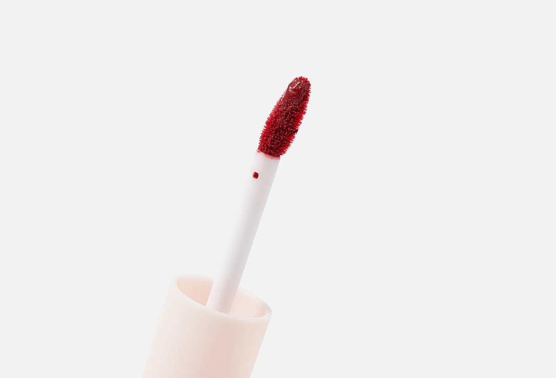 essence Glossy Lip tint Hydra kiss 04, Classy red 4 ml essence Glossy Lip tint Hydra kiss
