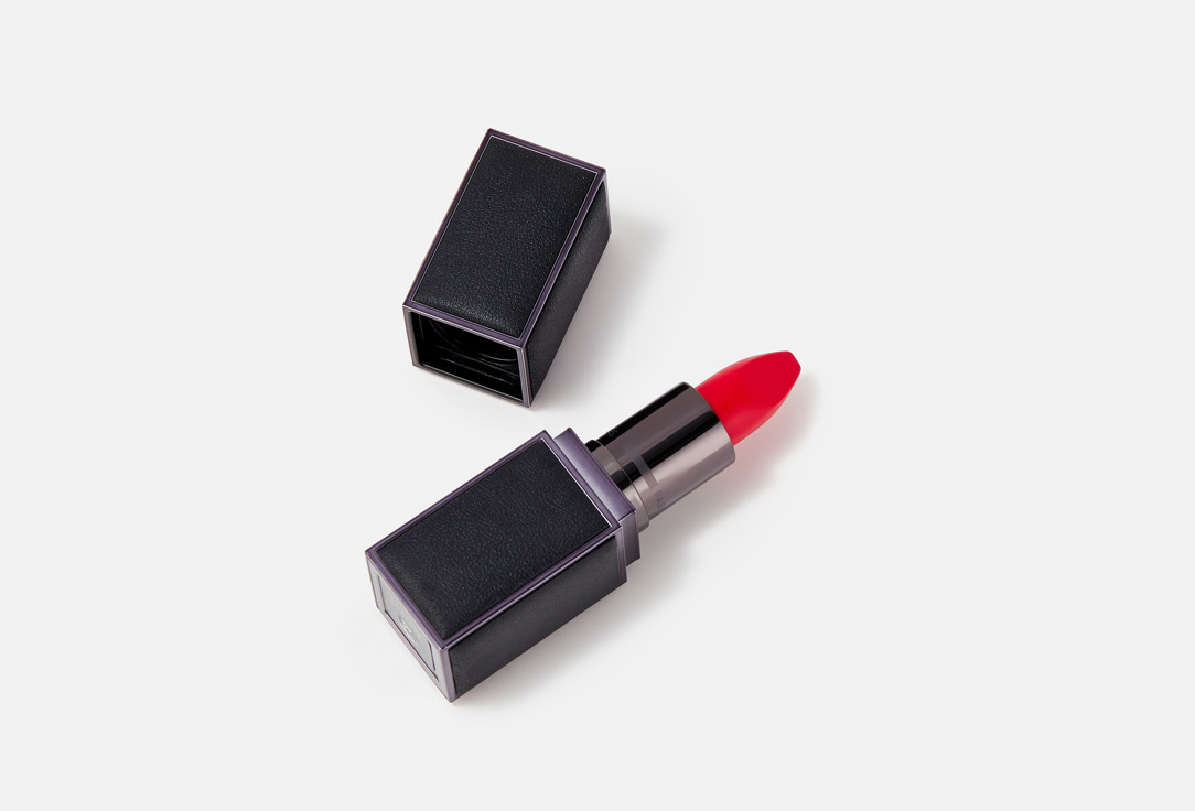 Tom Ford Semi-matte creamy luxury lipstick Fabulous Lip Color