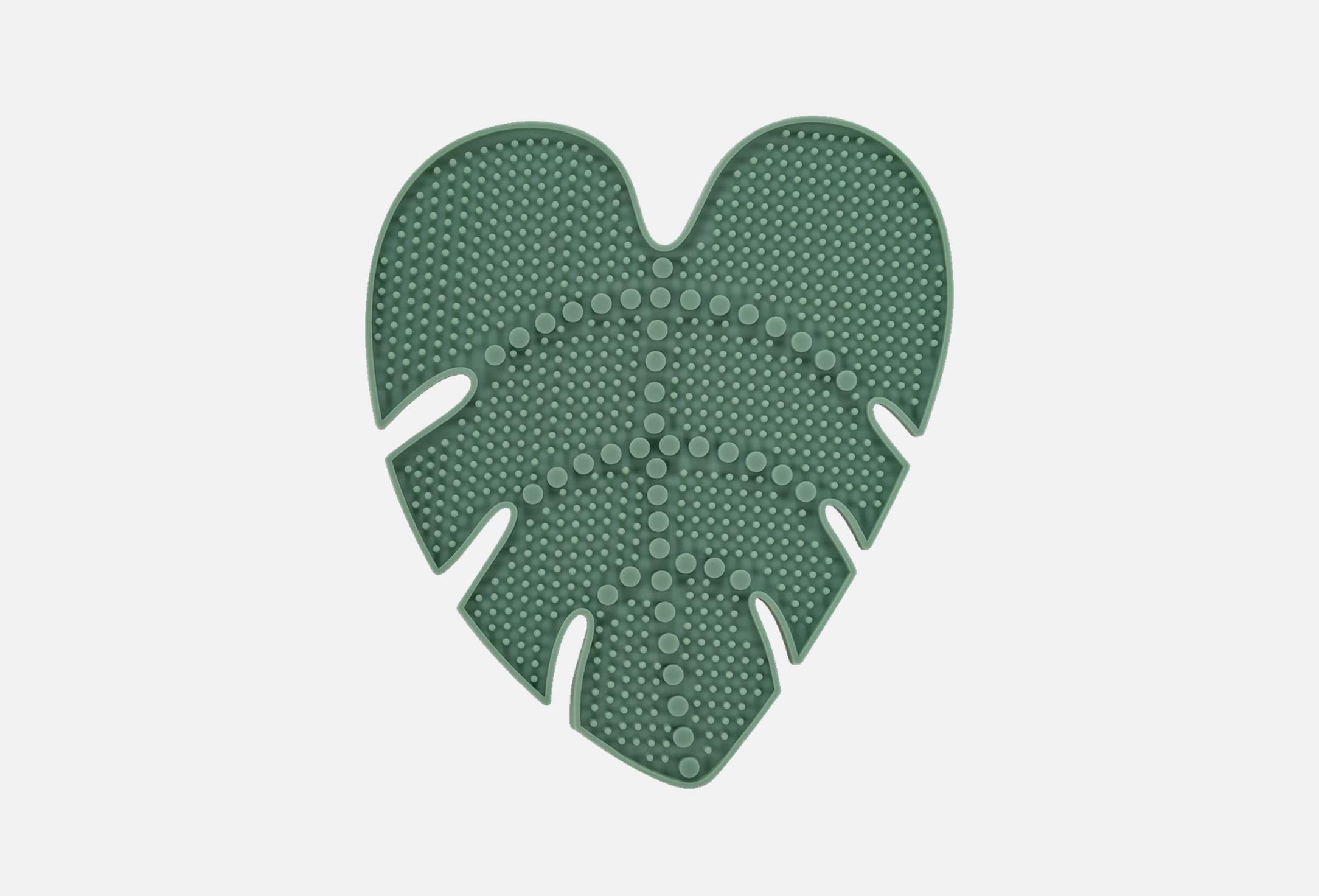 Makeup Brush Cleansing Pad  1 