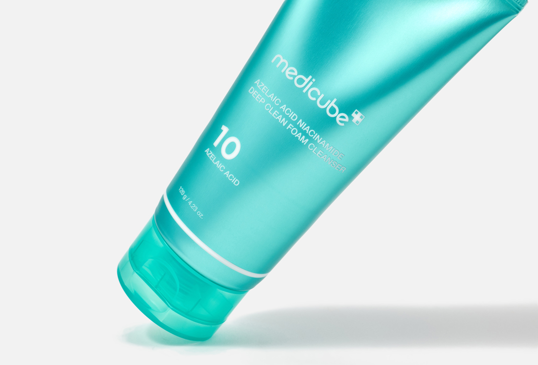 Medicube Deep cleansing foam Azelaic Acid Niacinamide Deep Clean Foam Cleanser