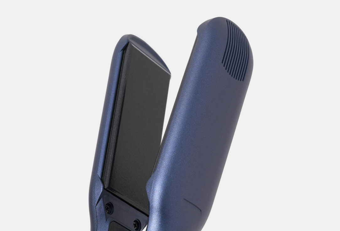 Cloud Nine Hair Straightener The Wide Iron