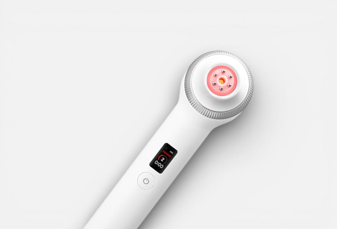 Medicube Radiofrequency skincare device AGE-R Ultra Tune 40.68