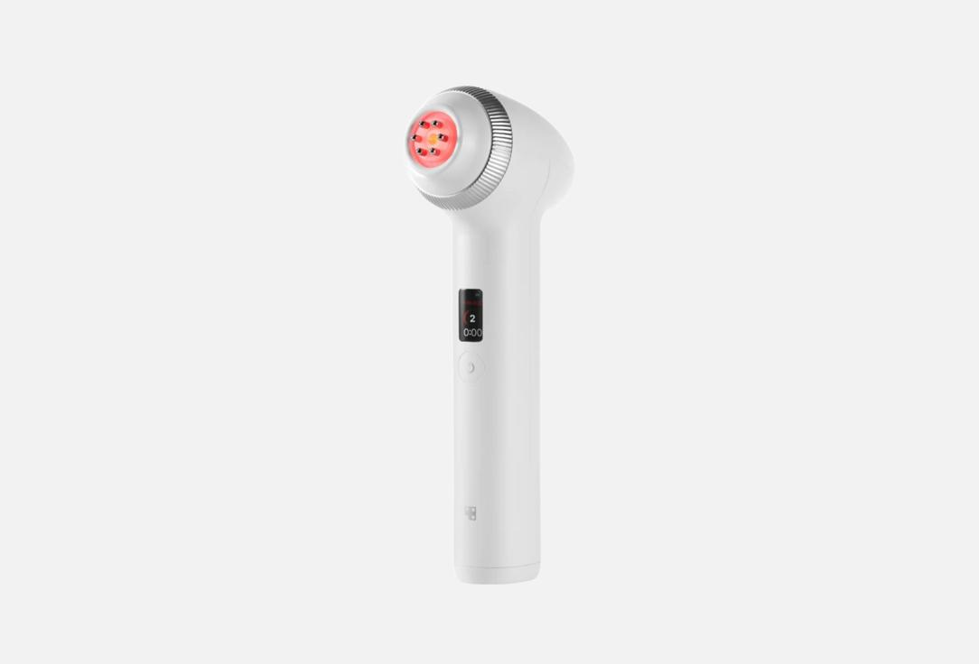 Medicube Radiofrequency skincare device AGE-R Ultra Tune 40.68