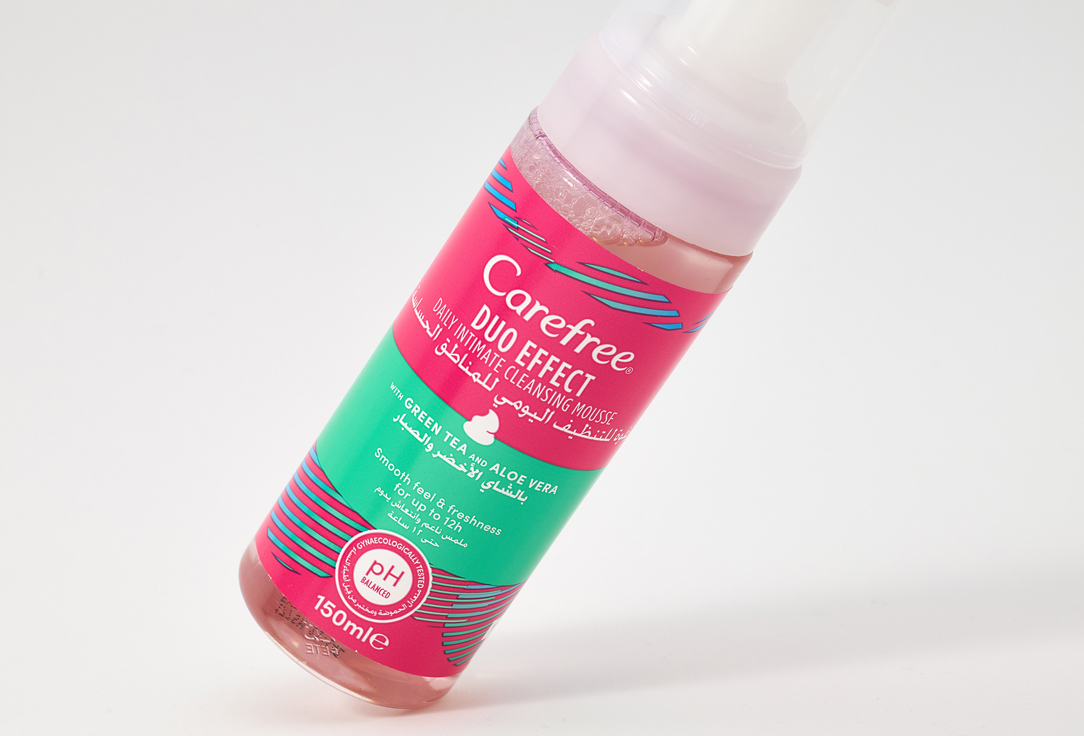 Carefree Intimate Cleansing Mousse Duo Effect