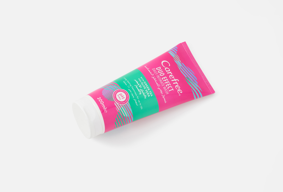 Carefree Intimate Cleansing Wash Duo Effect