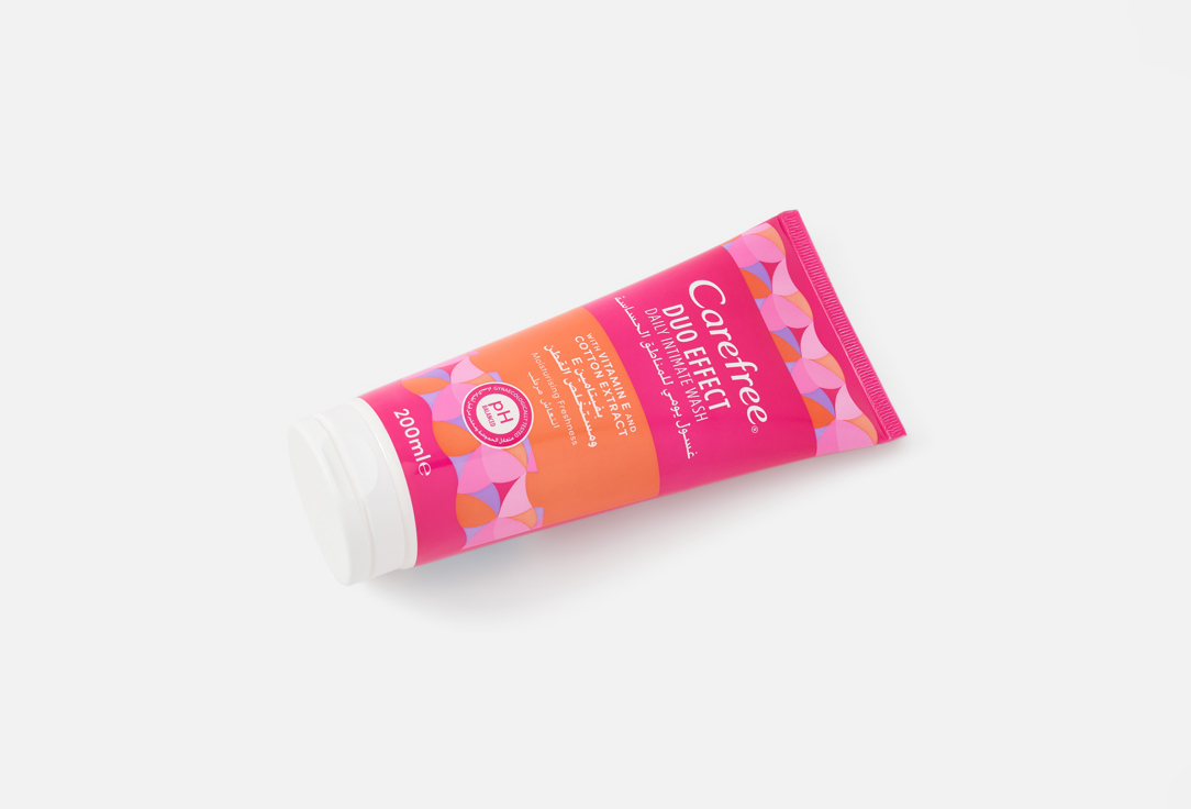 Carefree Intimate Cleansing Wash Duo Effect