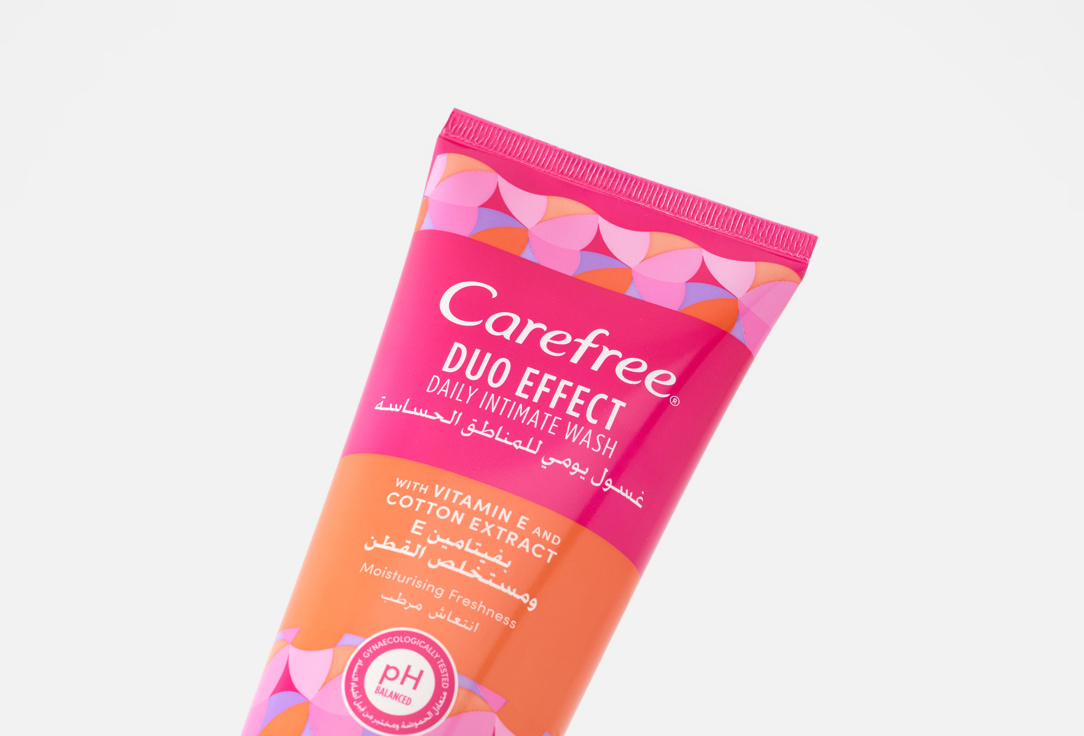 Carefree Intimate Cleansing Wash Duo Effect