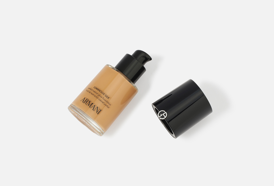Armani Liquid foundation Luminous Silk 6.5, Medium, Neutral Golden 30 ml Armani Liquid foundation Luminous Silk