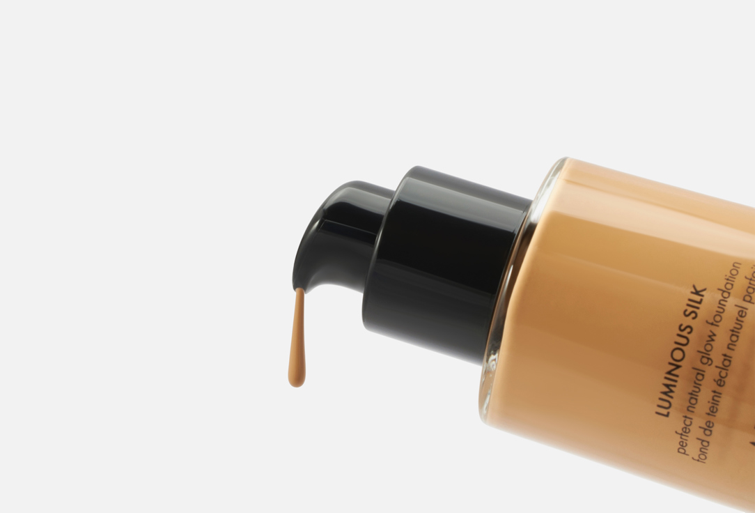 Armani Liquid foundation Luminous Silk 6.5, Medium, Neutral Golden 30 ml Armani Liquid foundation Luminous Silk