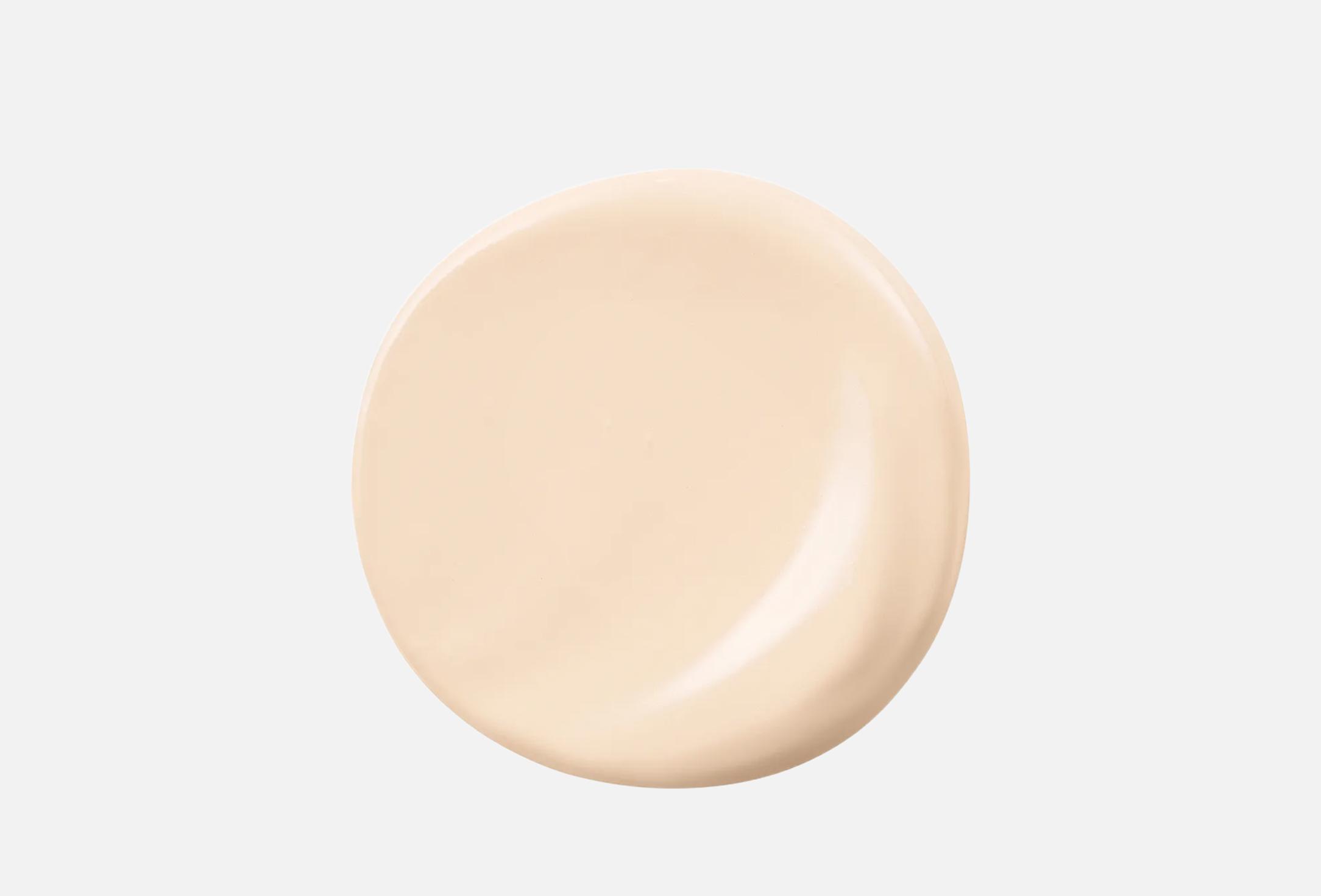 Kylie Cosmetics Creamy liquid concealer Power Plush Longwear Concealer 1N 5 ml Kylie Cosmetics Creamy liquid concealer Power Plush Longwear Concealer
