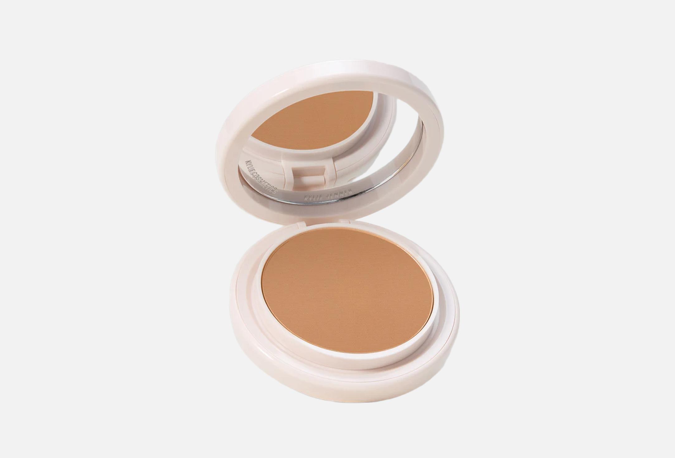Natural Blur Powder Foundation 10 6N