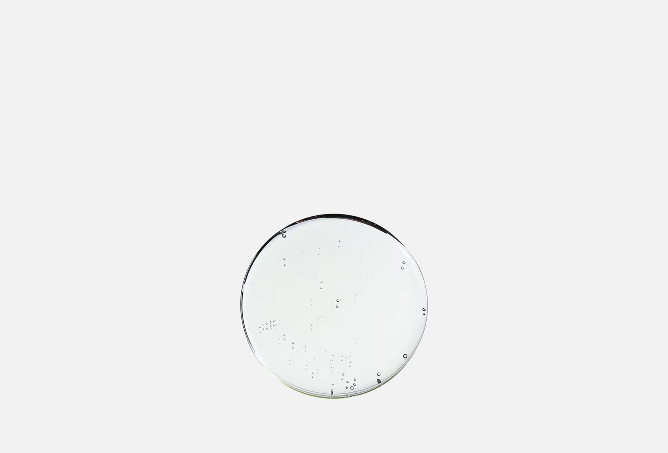 Hair by Sam McKnight Gentle Hair & Scalp Shampoo Light Cleanse 250 ml Hair by Sam McKnight Gentle Hair & Scalp Shampoo Light Cleanse