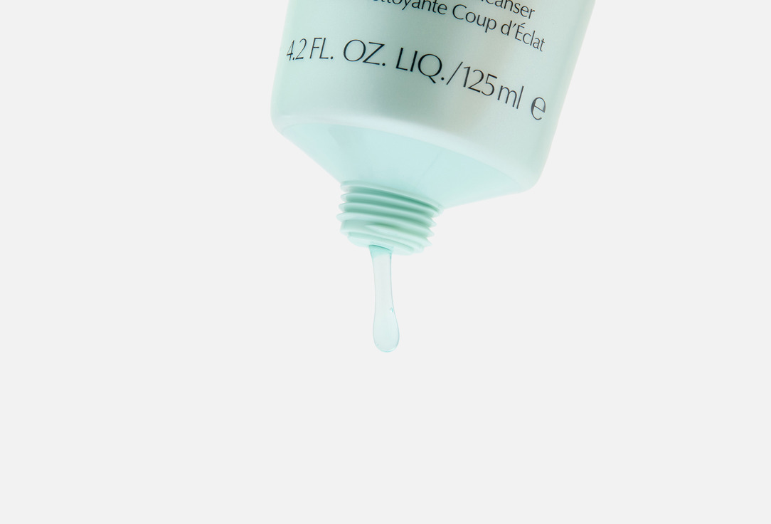 Estée Lauder Radiance boosting exfoliating face gel cleanser EL DayWear