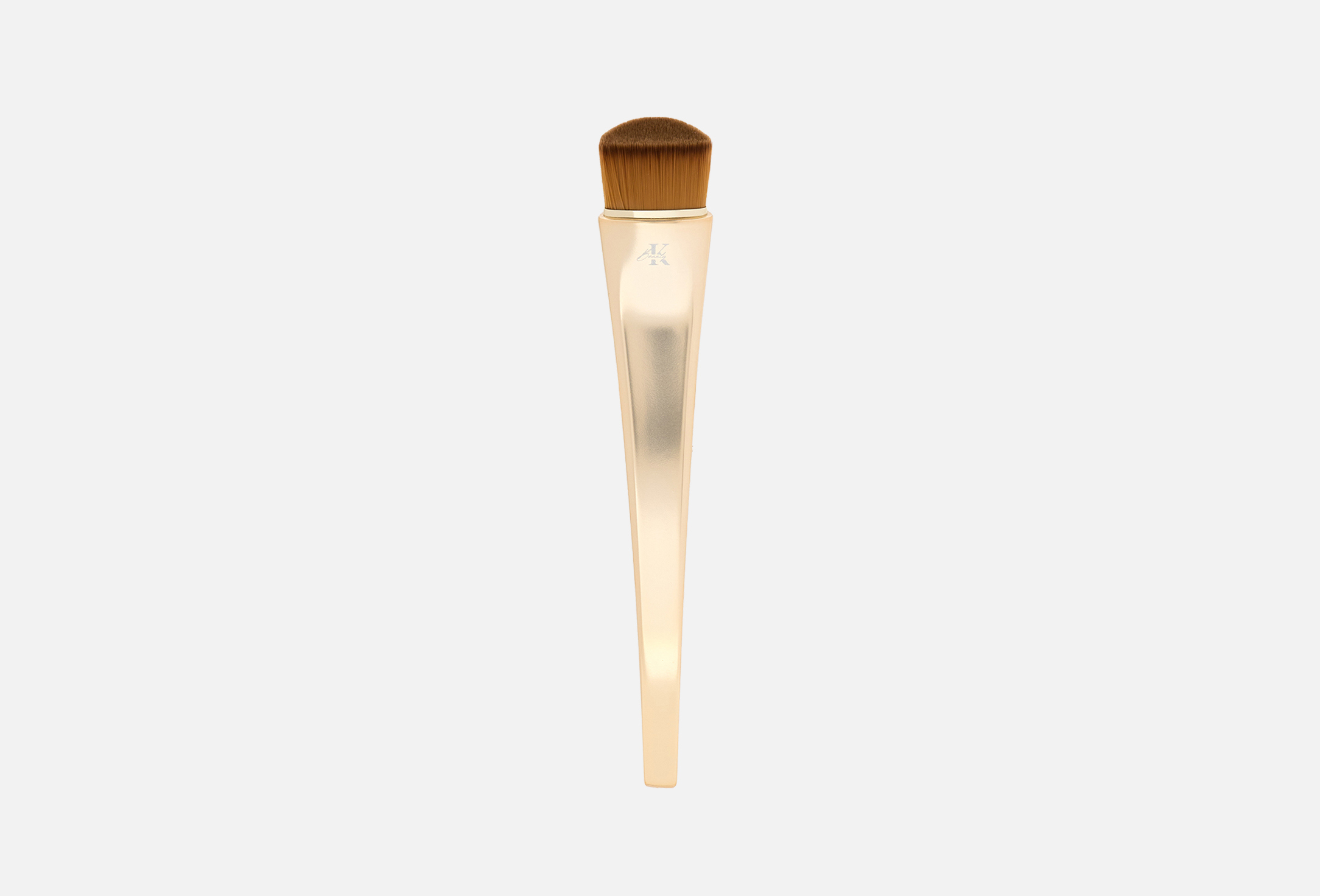 Golden Foundation Brush 1