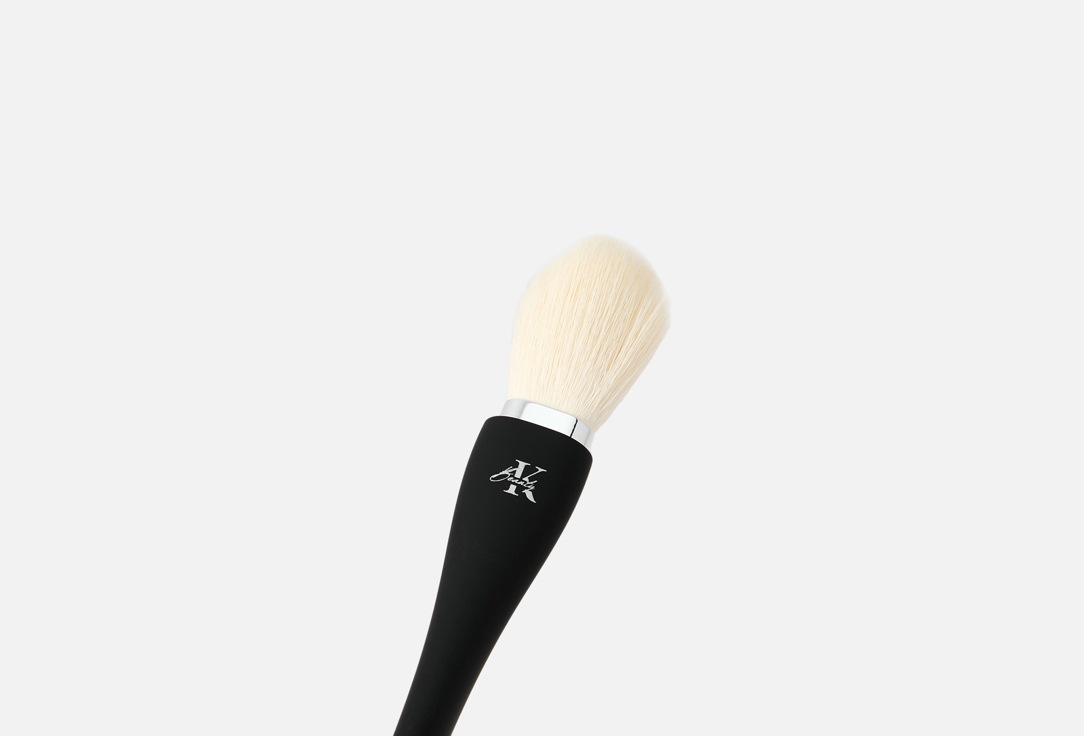 KLA Beauty Makeup Brush Highlighter Brush 1 pcs KLA Beauty Makeup Brush Highlighter Brush